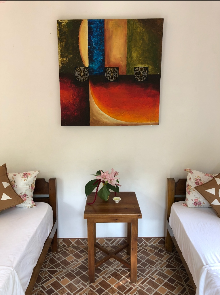 Comfortable twin room at Welikande Estate